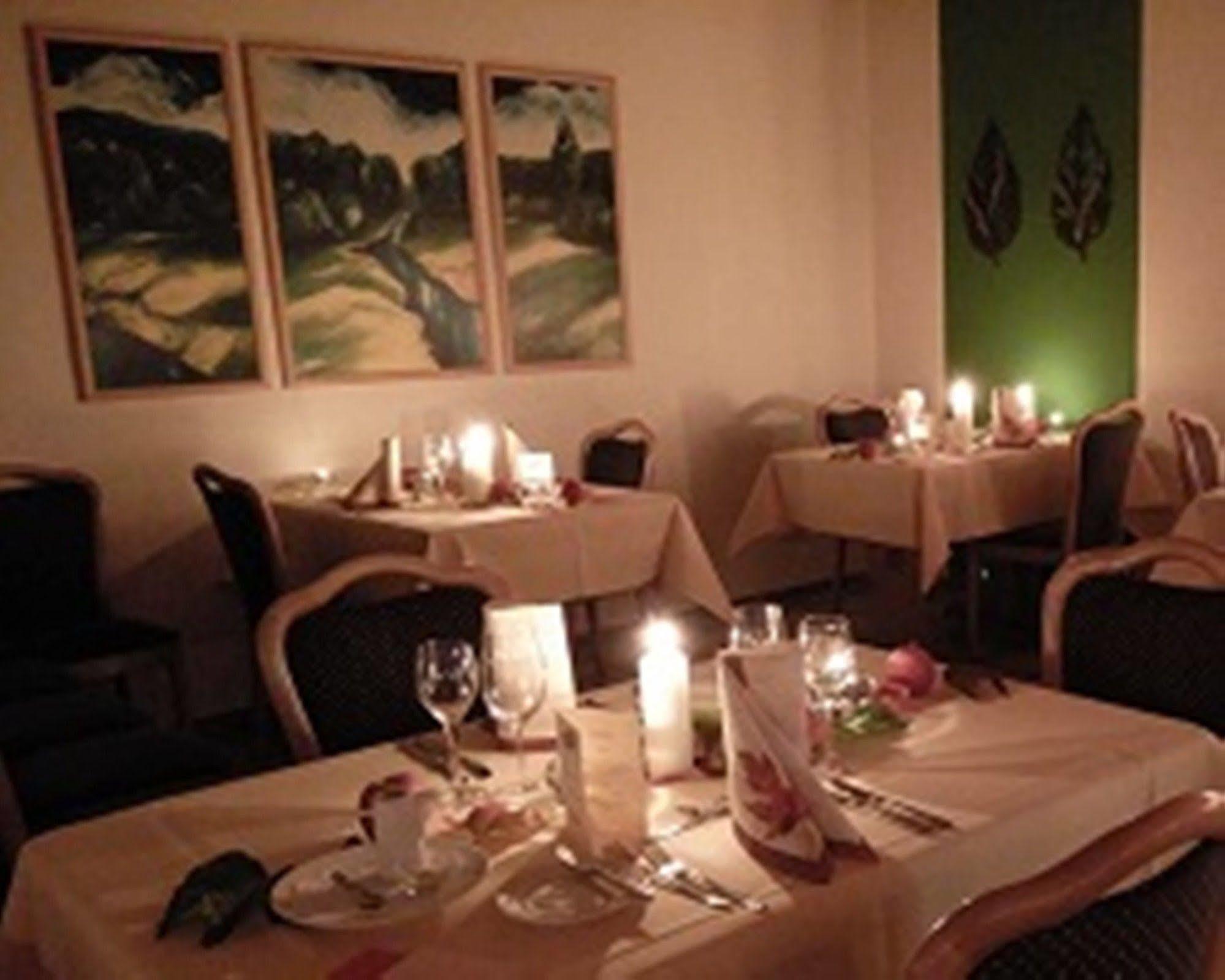 Gasthof Altes Casino Petersberg  Buitenkant foto